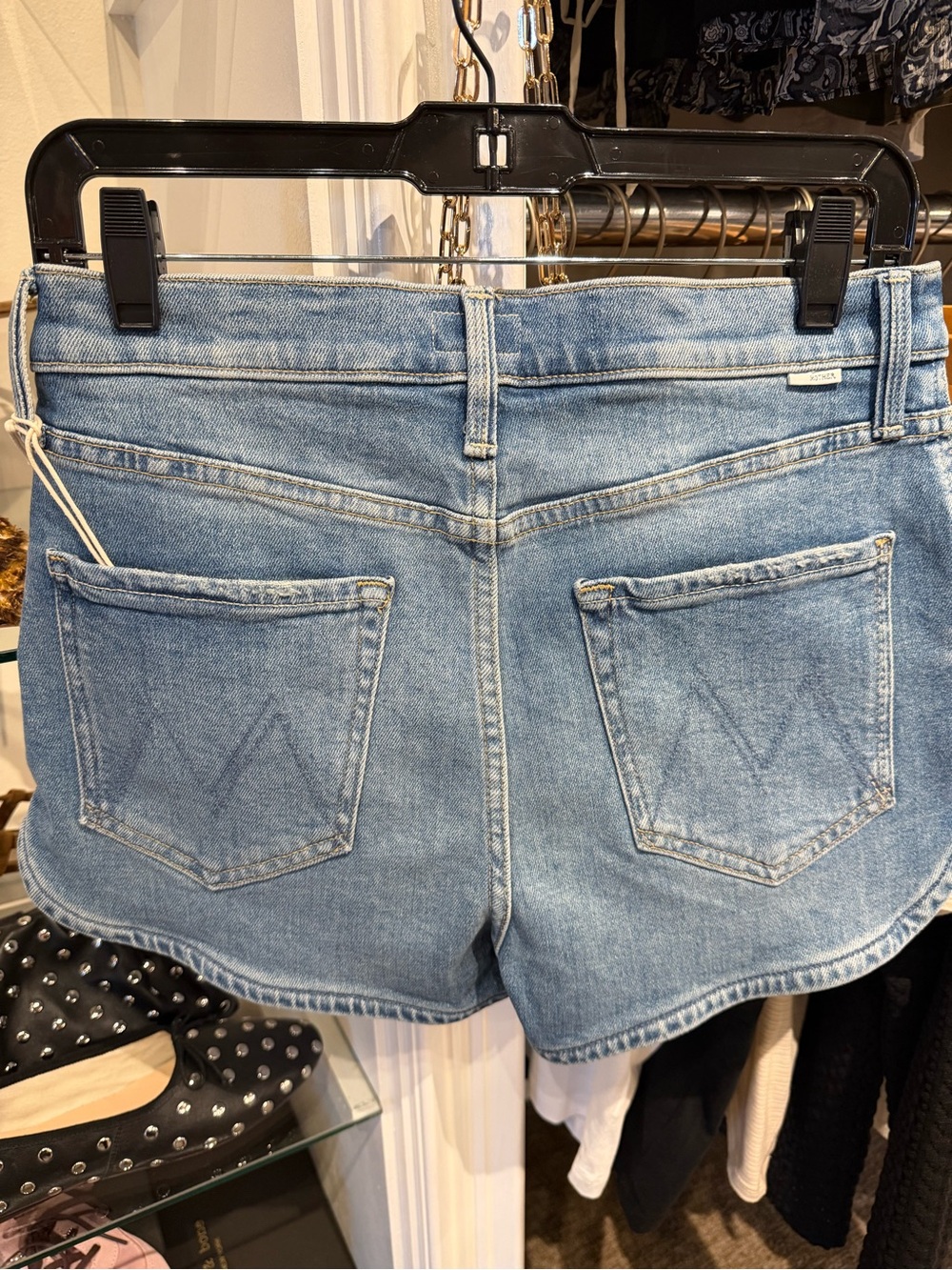 New! Mother Denim Tomcat Matinee Shorts - Picture 6 of 6
